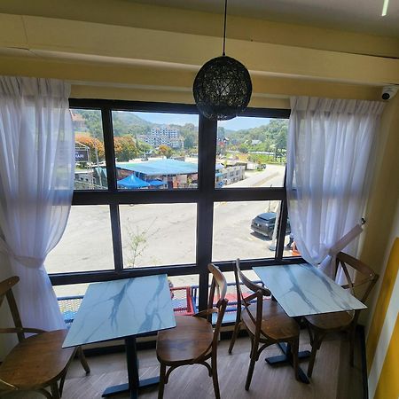 Clock Inn Backpackers Hostel Tanah Rata Esterno foto