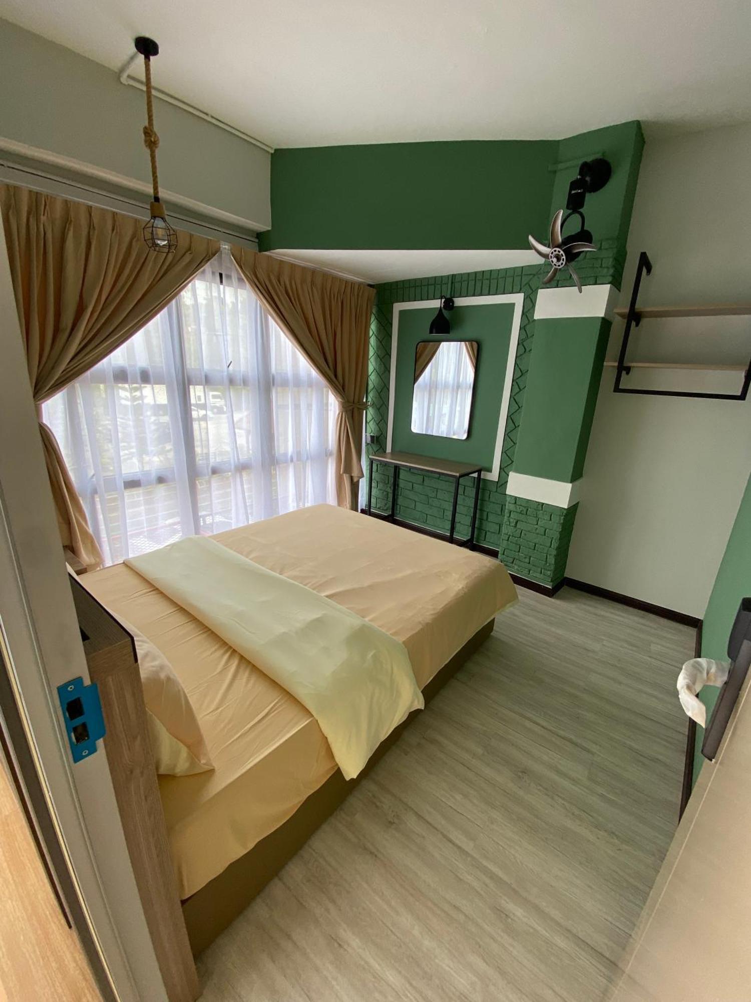 Clock Inn Backpackers Hostel Tanah Rata Esterno foto